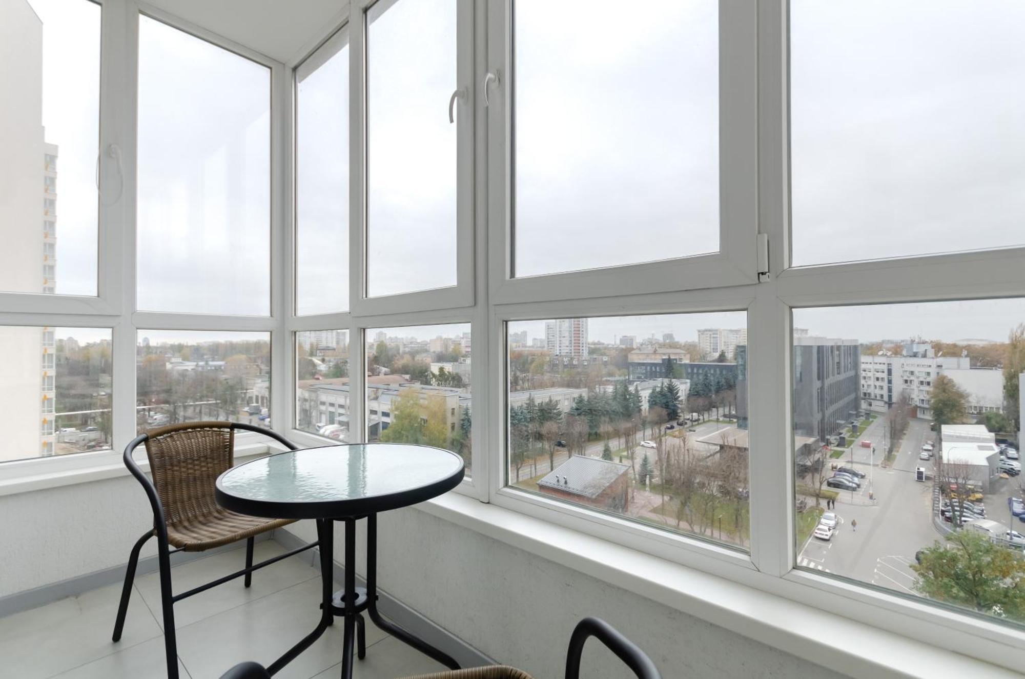 Petrovdom 78-170 Smart Comfort In Rc Nivki Park Kyiv Exterior photo